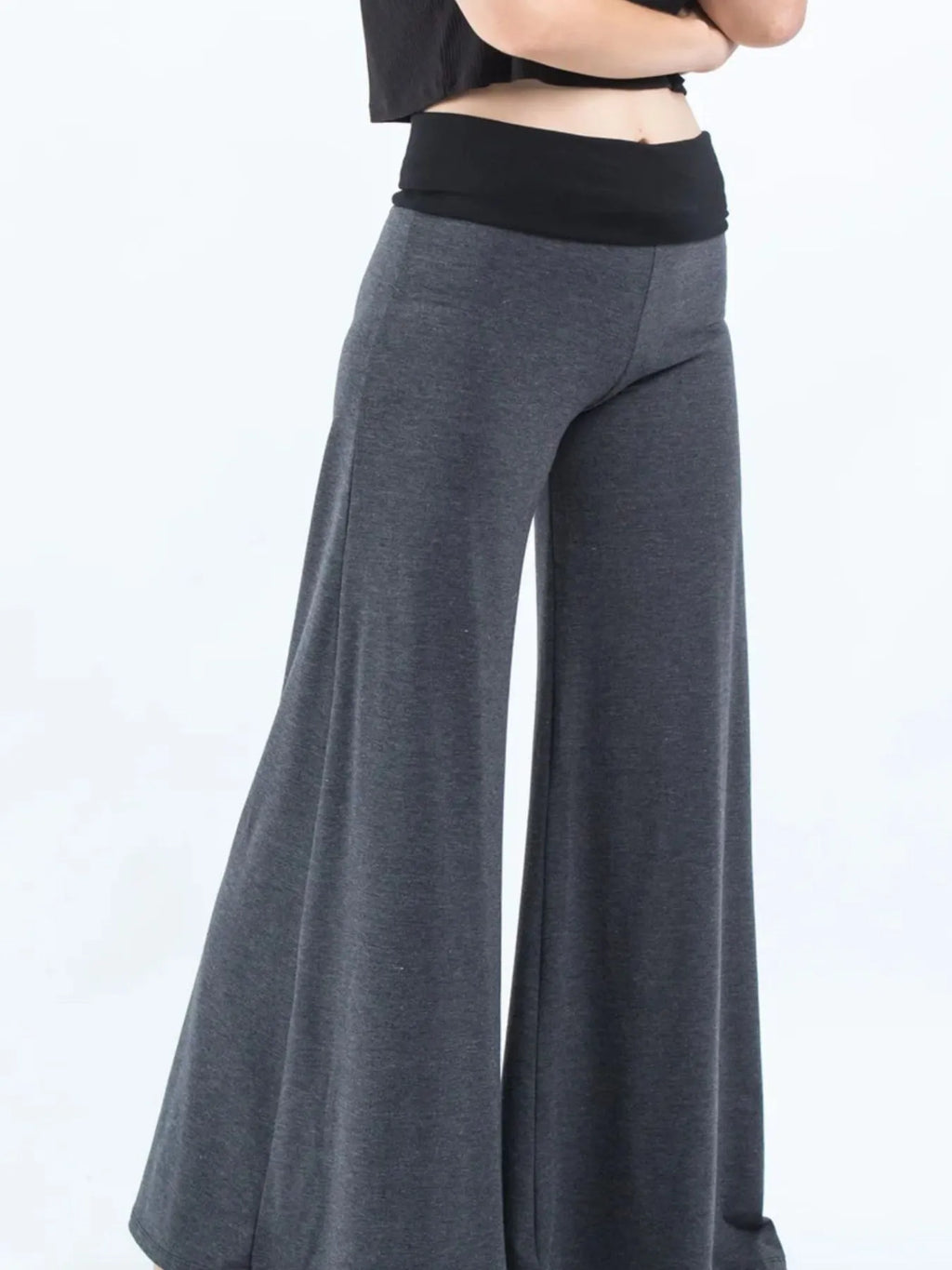 Wide leg yoga pants with contrast waistband detail