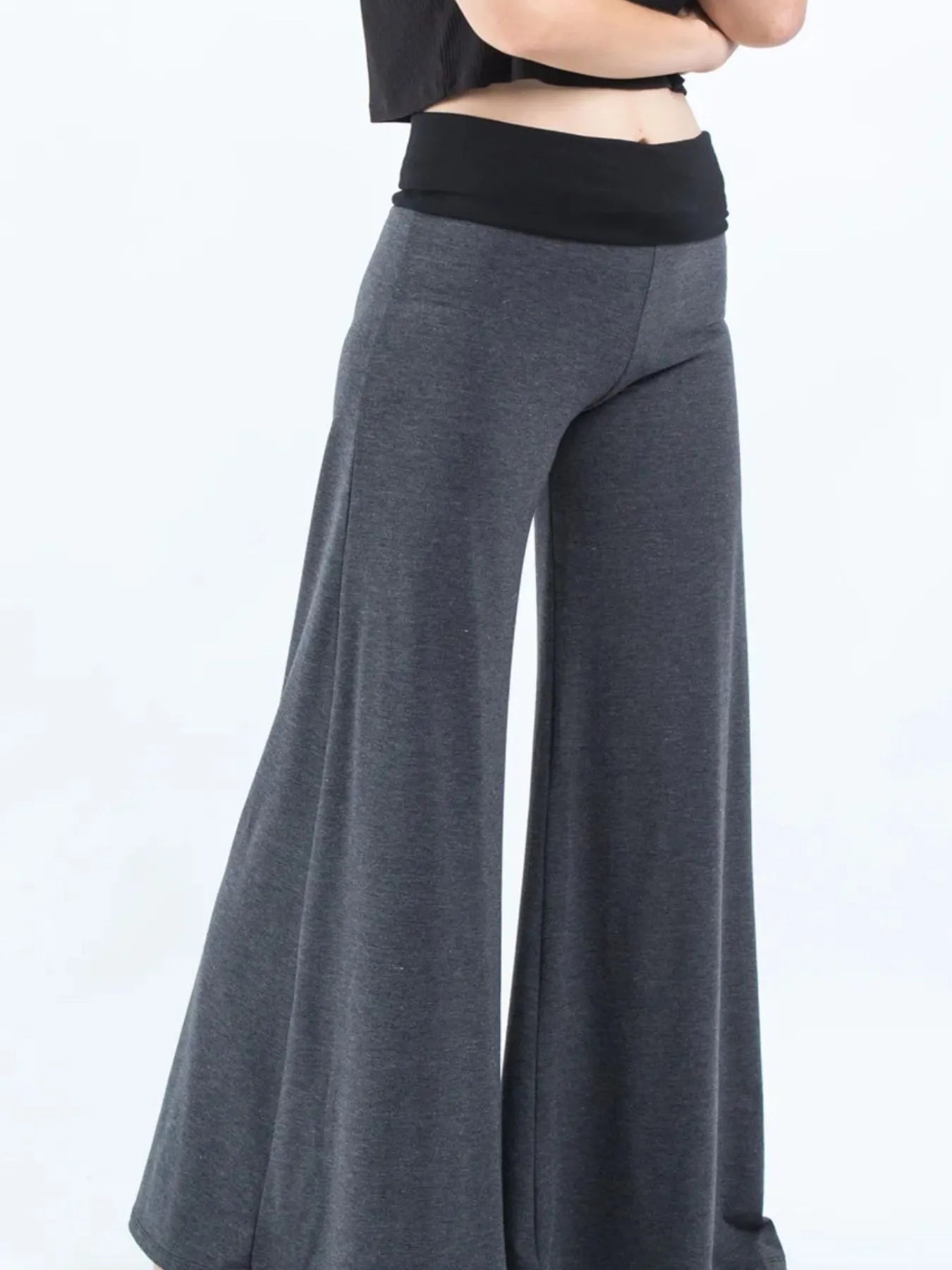Wide leg yoga pants with contrast waistband detail