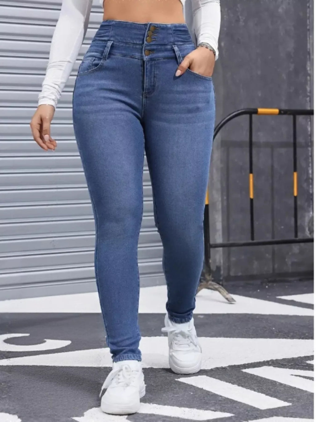 Women's high waist button fly skinny jeans front view