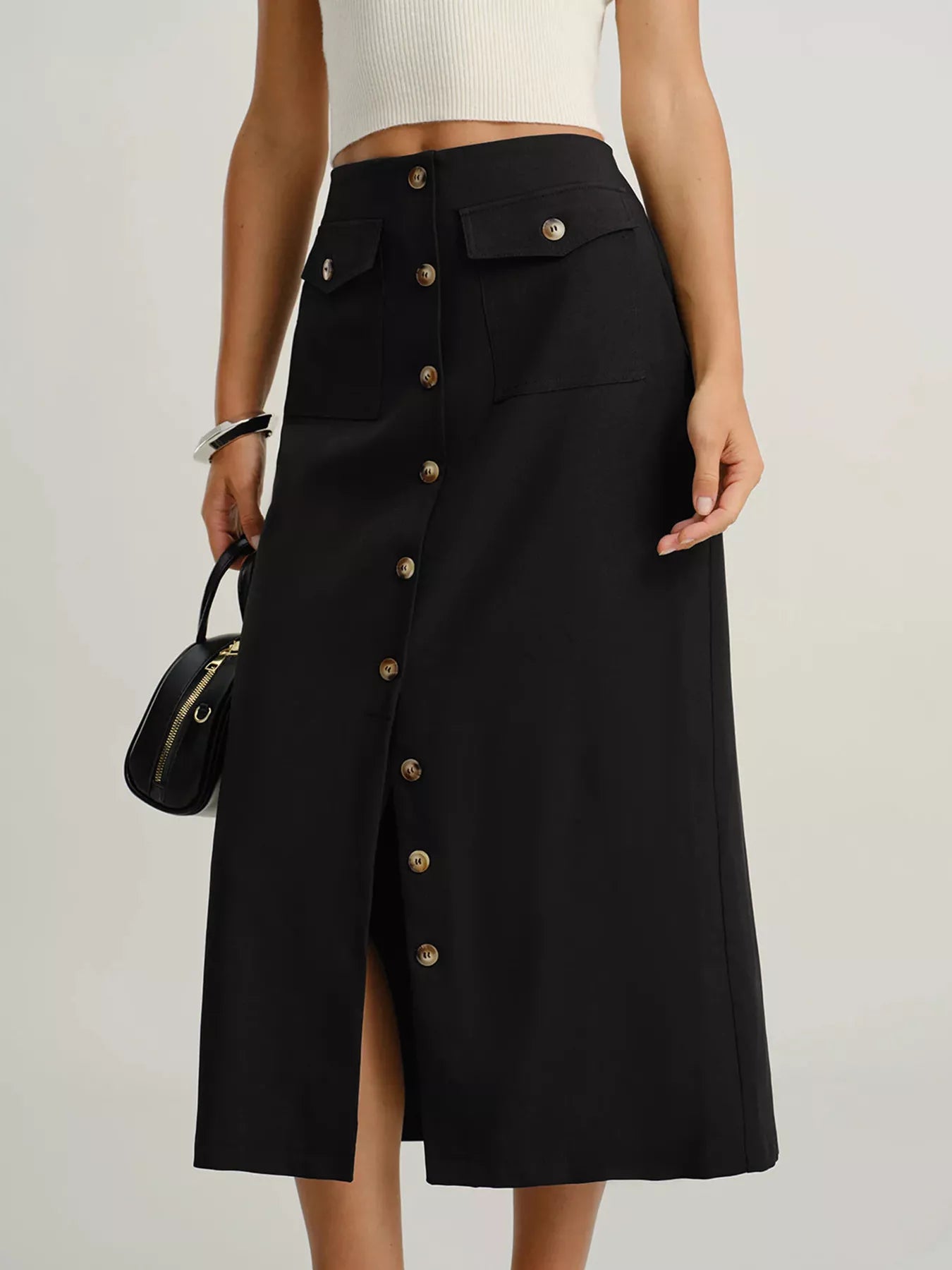 Midi skirt with button detail and slit close-up